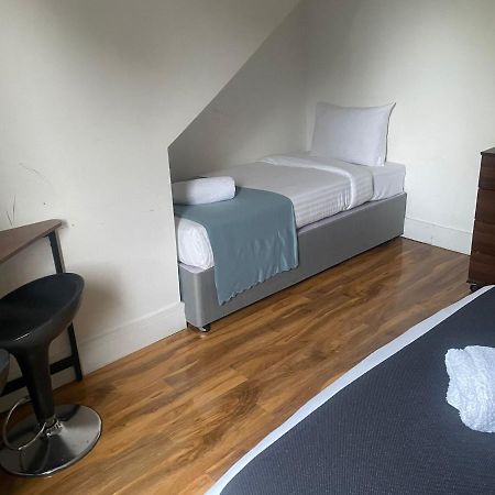 Sw16 Norbury Guesthouse London Exterior foto